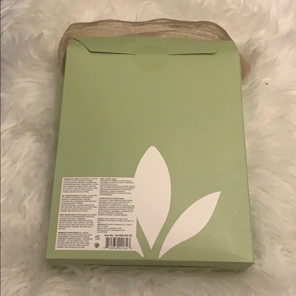 ✨BRAND NEW✨ Eucalyptus Spa Time Bath Set! - Picture 3 of 4